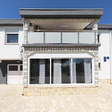 Apartmani Nella Vir Esterno foto
