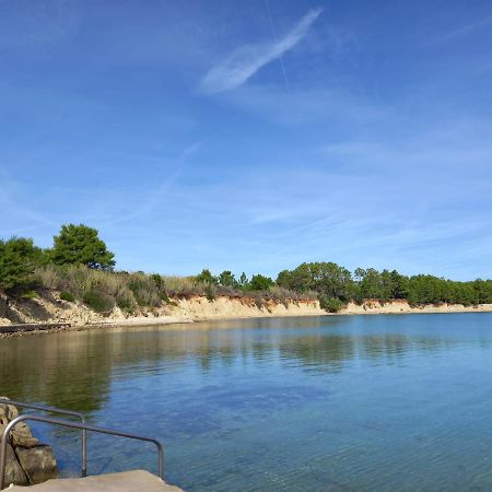Apartmani Nella Vir Esterno foto