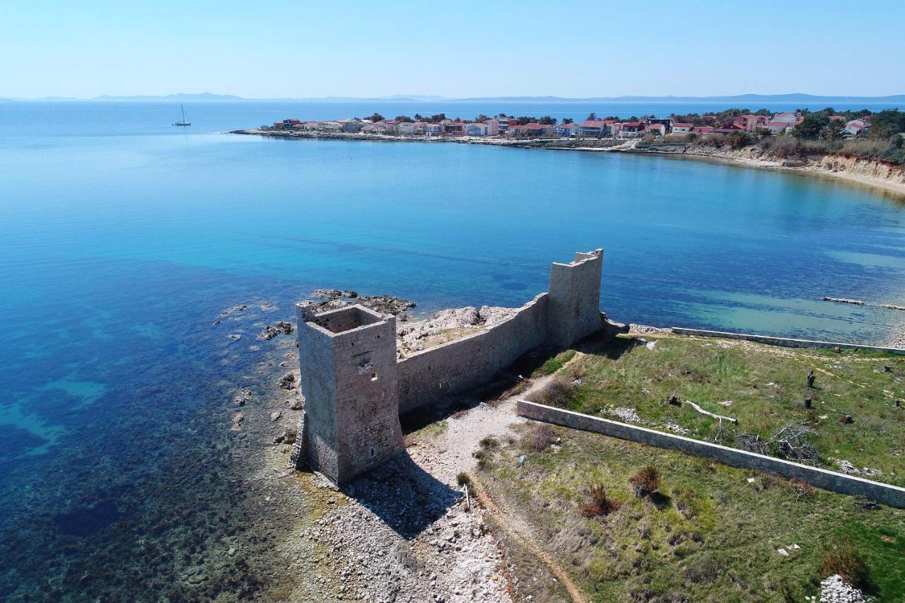 Apartmani Nella Vir Esterno foto